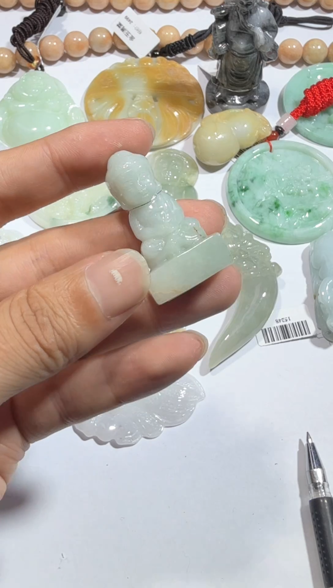 【闪购商品】翡翠颈饰未镶嵌00015387