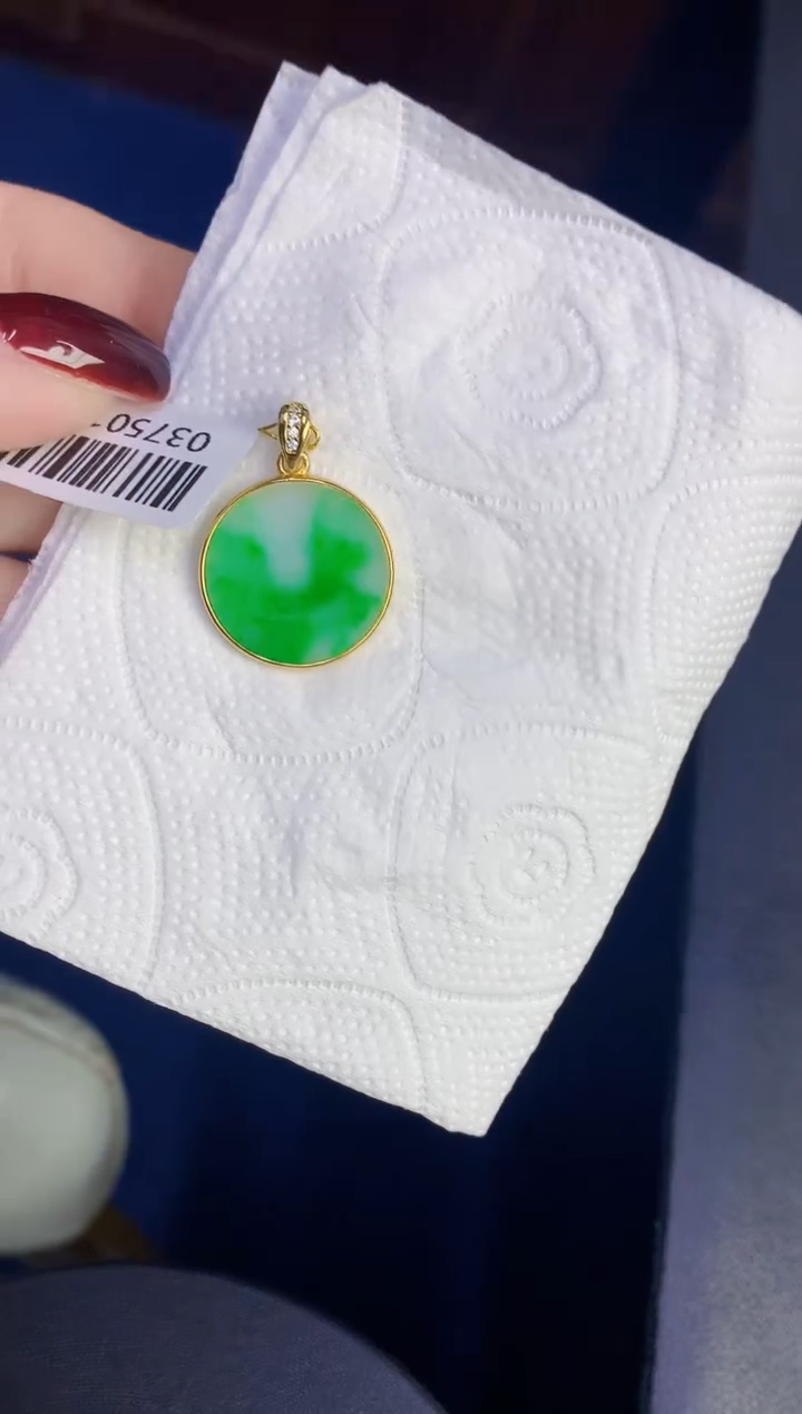 颈饰未镶嵌翡翠缅甸天然翡翠a货