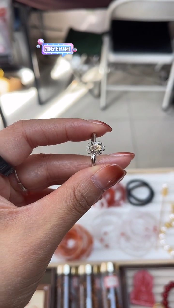 【闪购商品】水晶戒指银S925镶嵌黄色水晶戒指