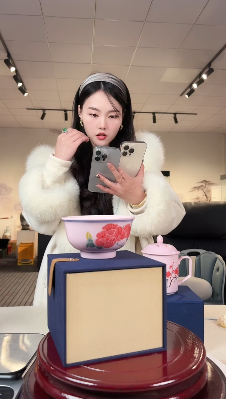 碗陶瓷红稀4.5芙蓉对花碗+礼盒