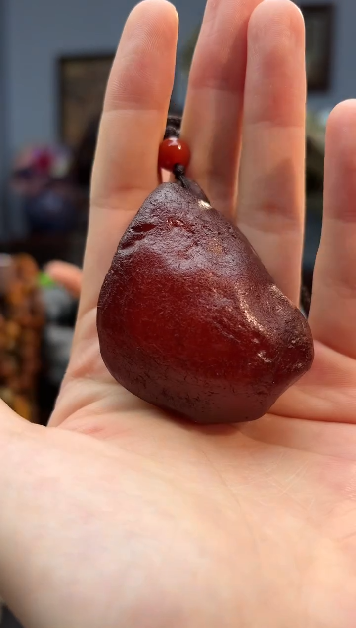 琥珀颈饰未镶嵌吊坠