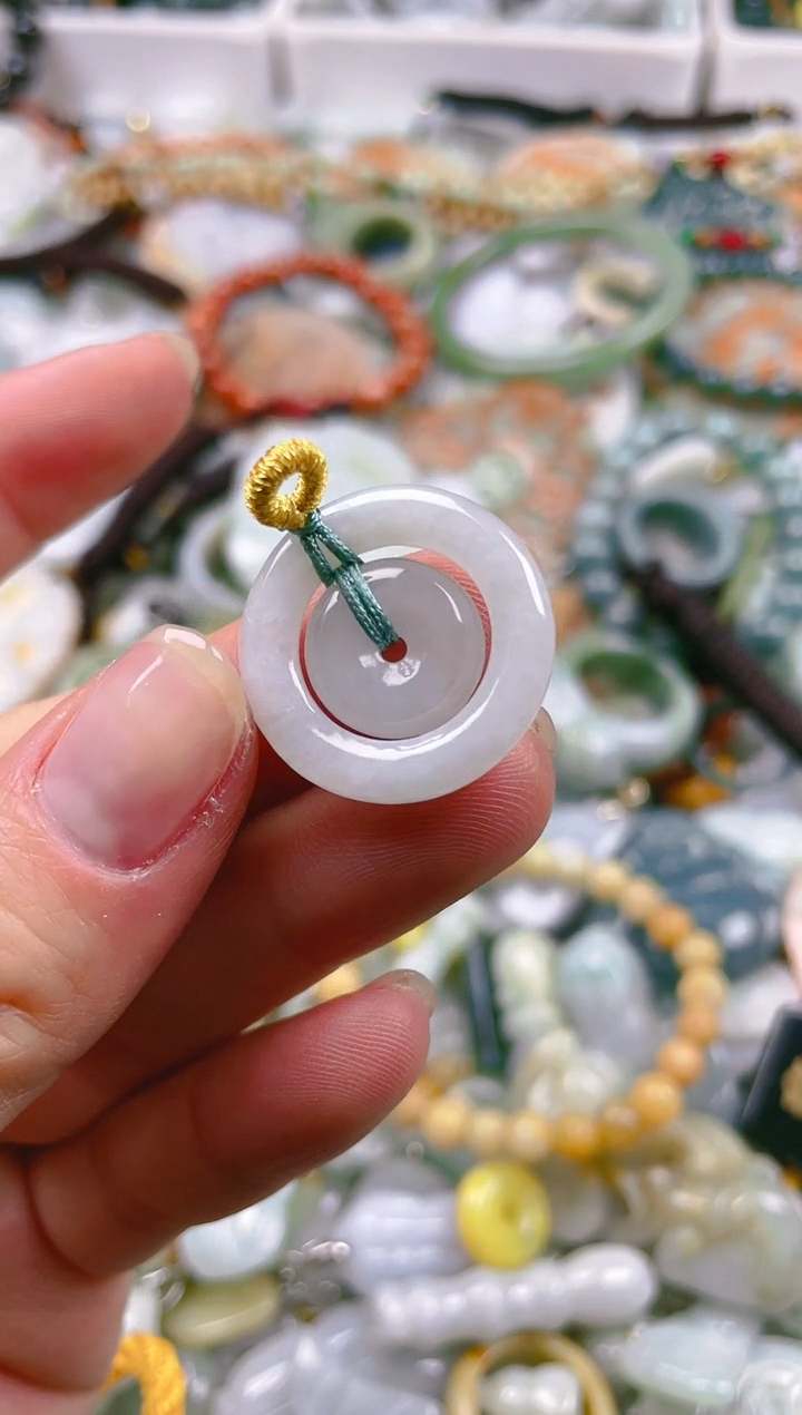 【闪购商品】翡翠颈饰未镶嵌/B/翡翠A货一图一物