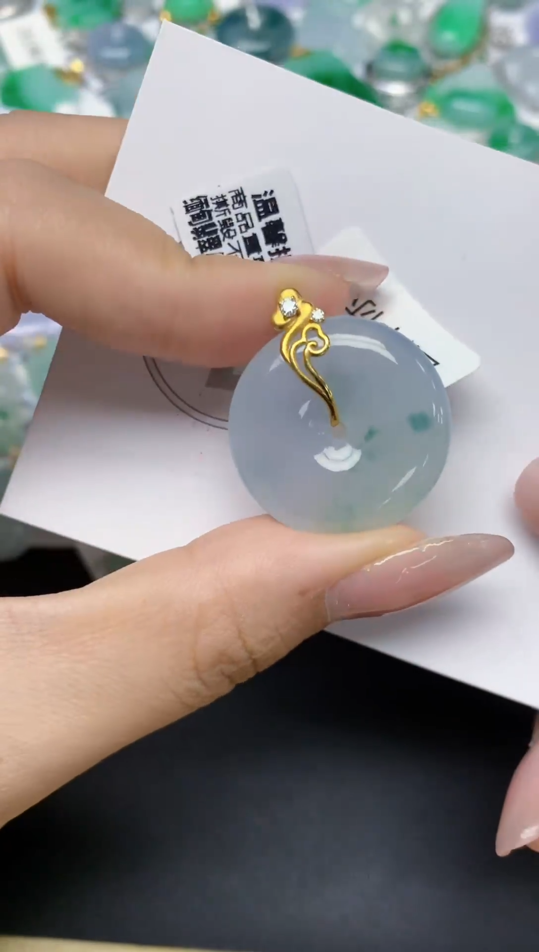 颈饰18K金镶嵌翡翠天然缅甸a货翡翠百元以上9元证书费自理