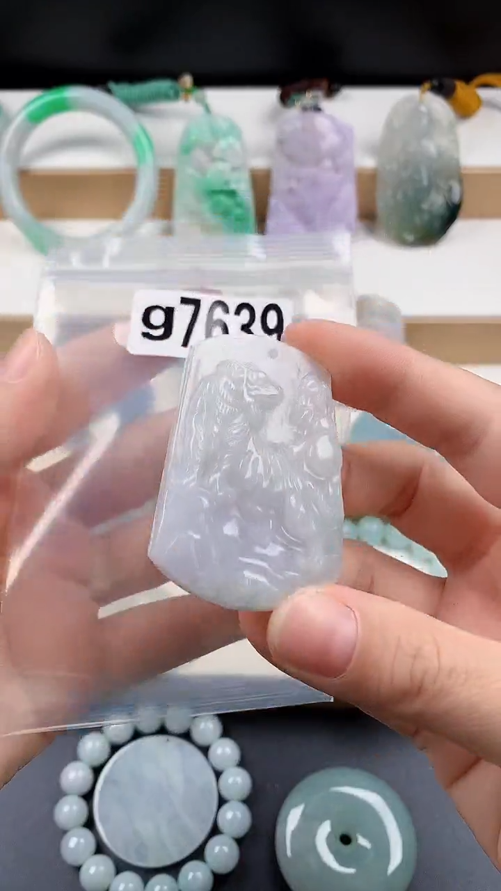 颈饰未镶嵌翡翠天然翡翠吊坠挂件