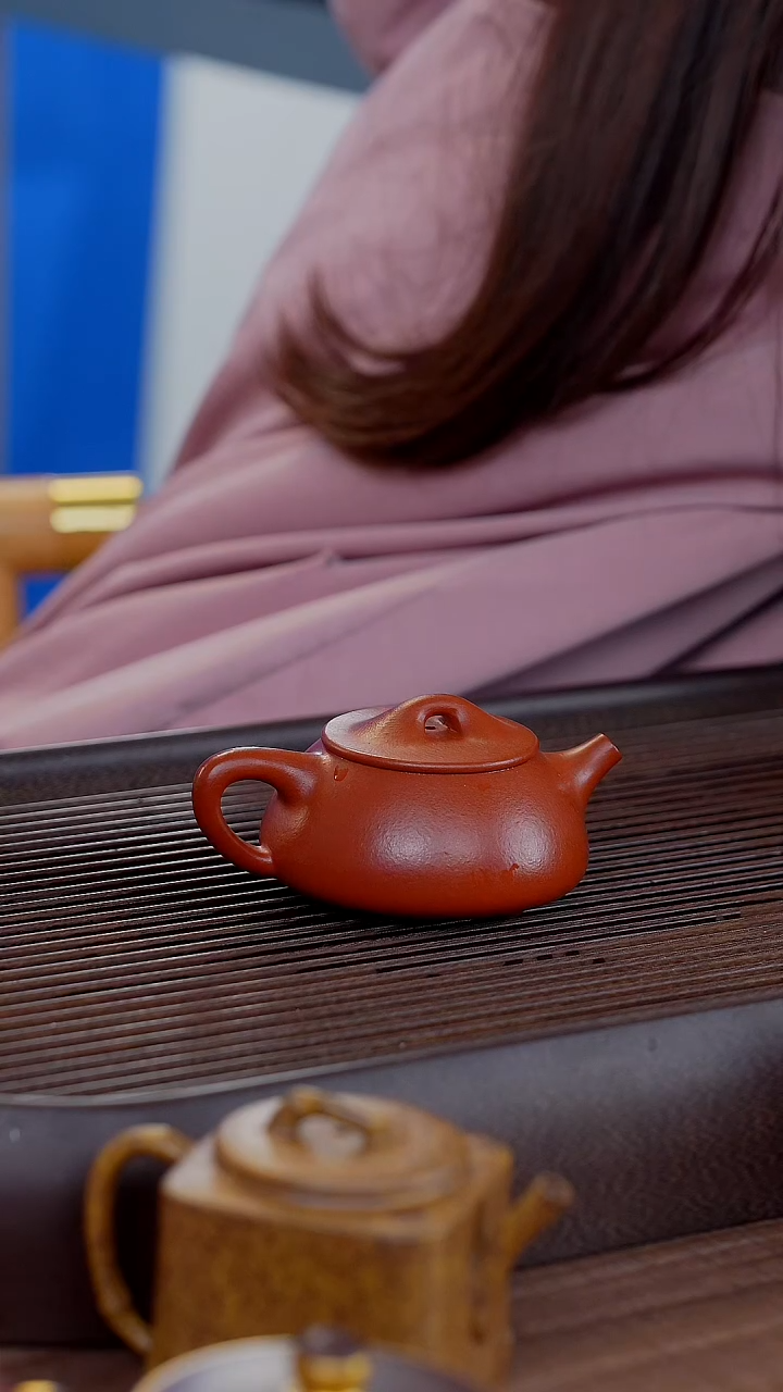 【闪购商品】紫砂茶壶孟臣朱泥光素景州石瓢