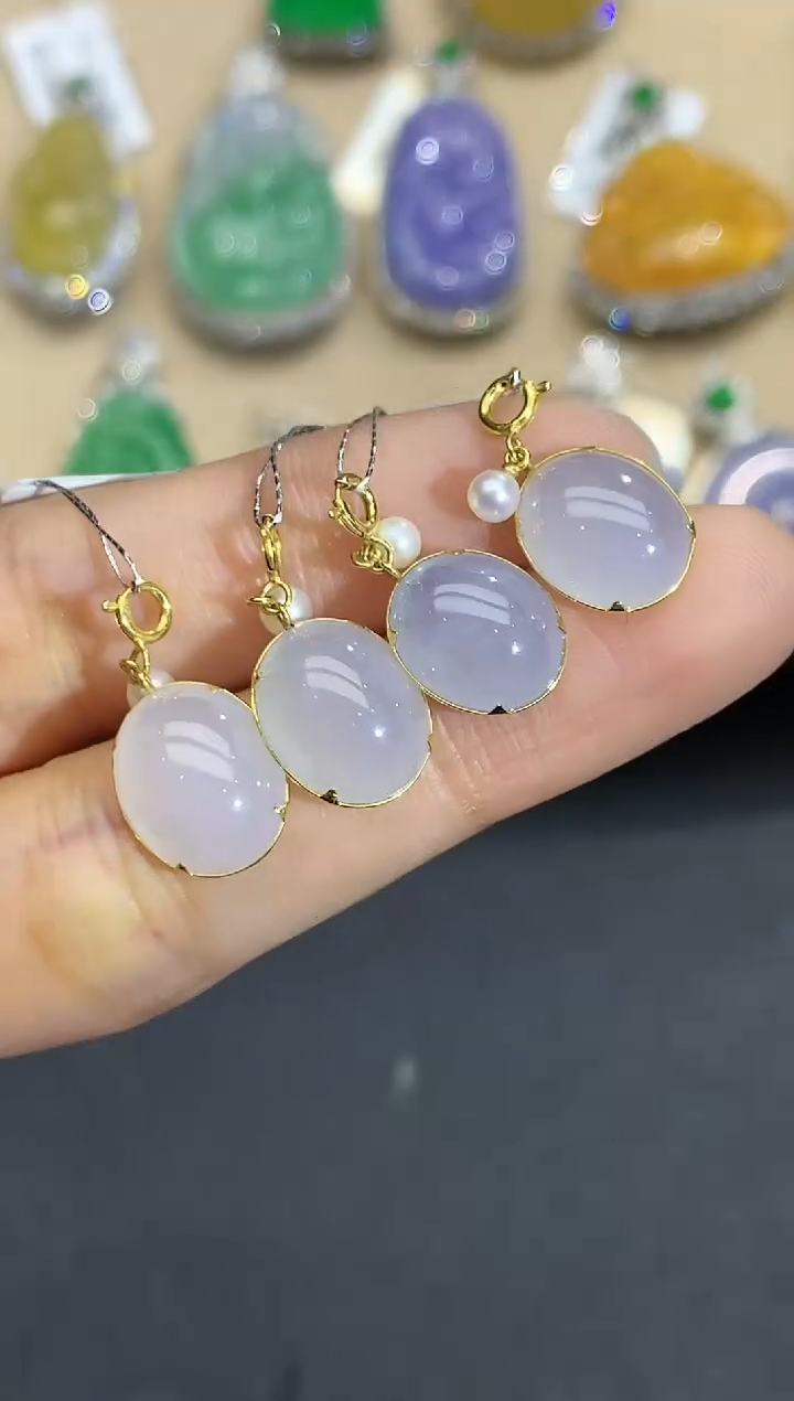 【闪购商品】翡翠吊坠(不含链)18K金镶嵌2517多样性发其一