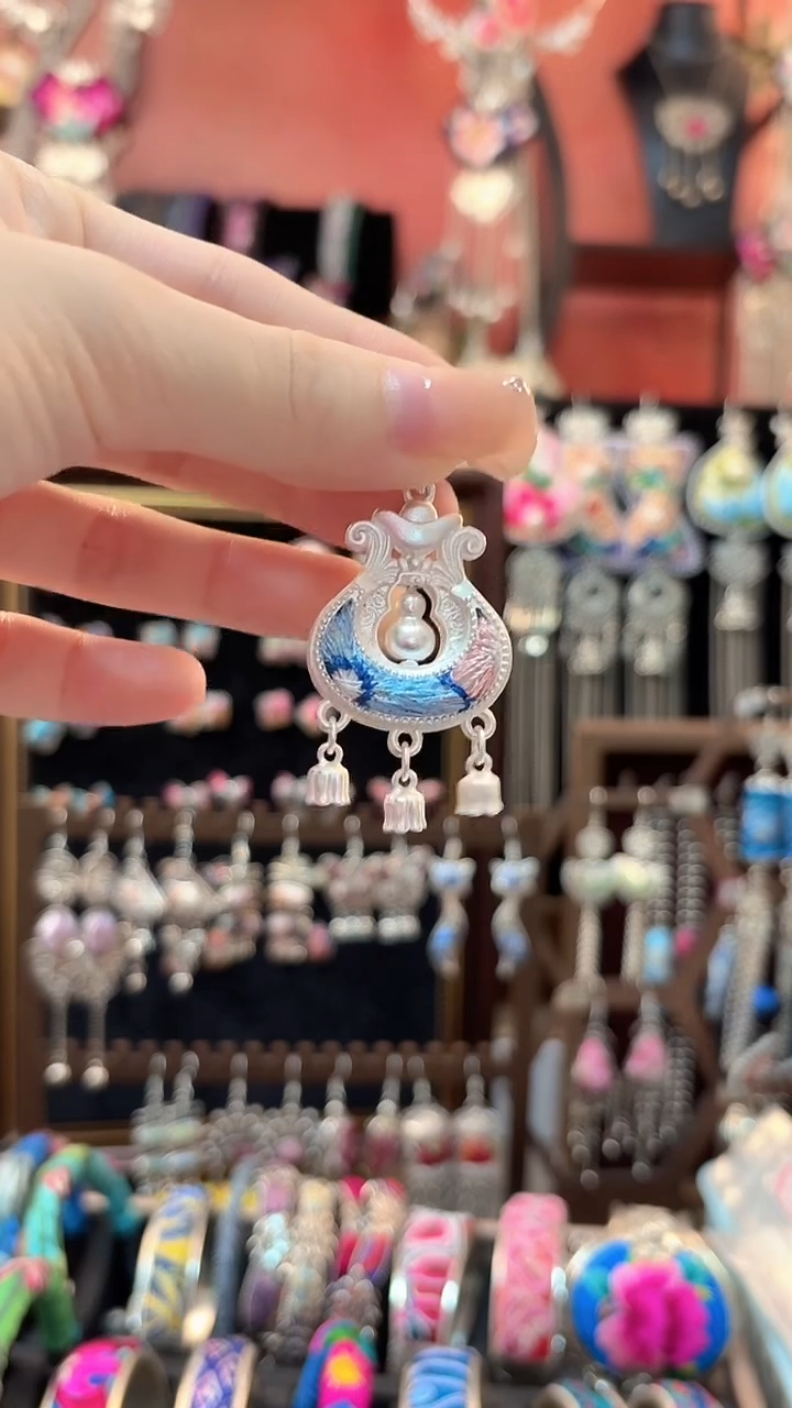 织绣 云织谣民族风精美饰品   11