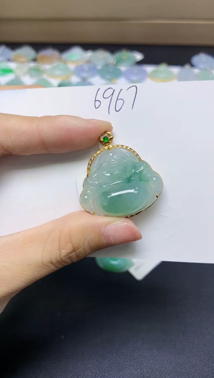 翡翠18K金镶嵌颈饰天然自然緬甸A貨翡翠