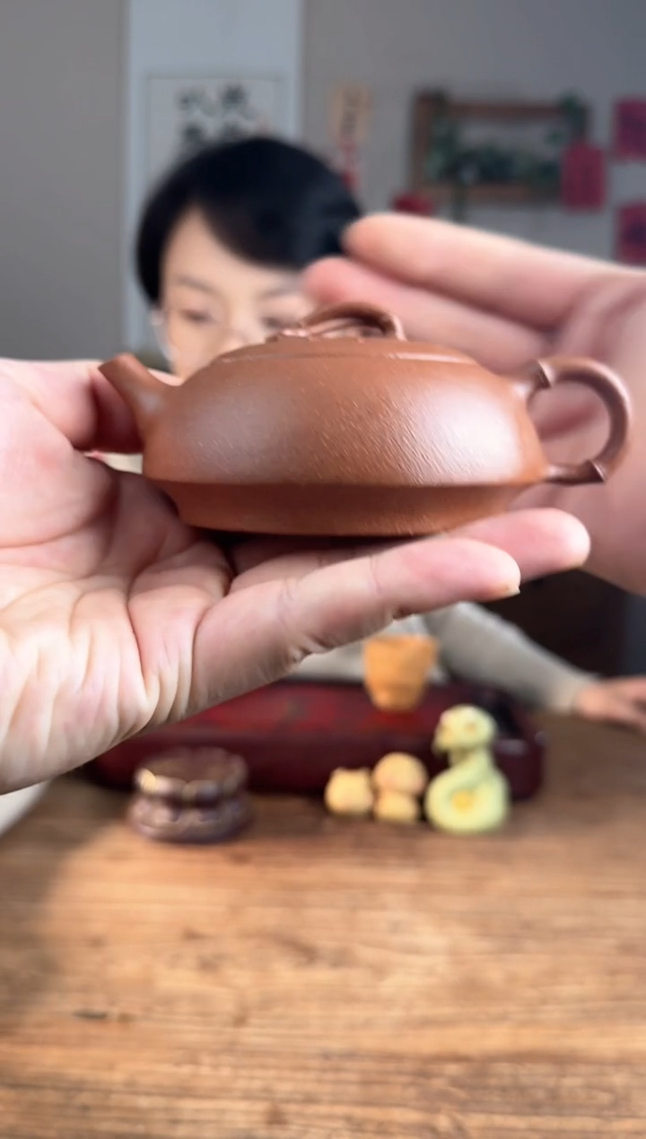 【闪购商品】紫砂茶壶伴钥   桃花泥 