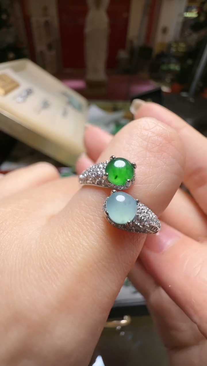 【闪购商品】翡翠吊坠(不含链)未镶嵌翡翠