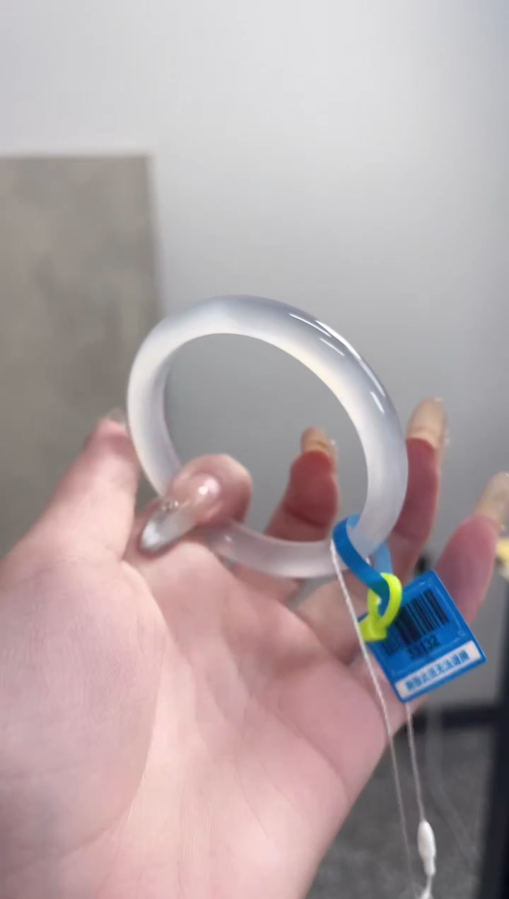 【闪购商品】玛瑙/玉髓手镯未镶嵌52-53圈需要包容