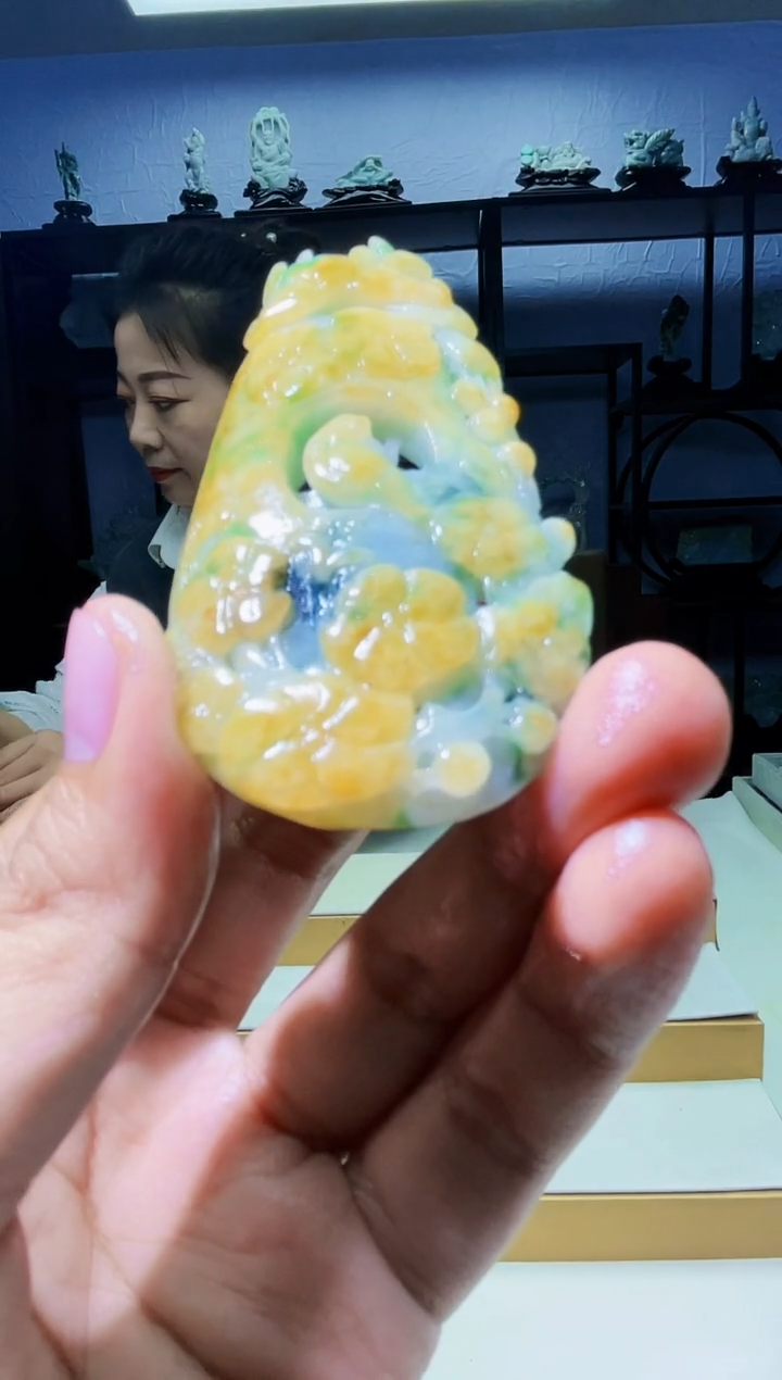 【闪购商品】定制翡翠未镶嵌毛货03070084