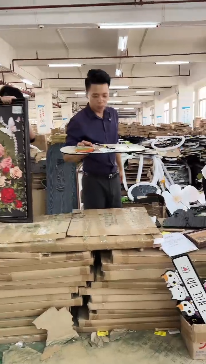 横款孤品微瑕朵朵闪购Q909