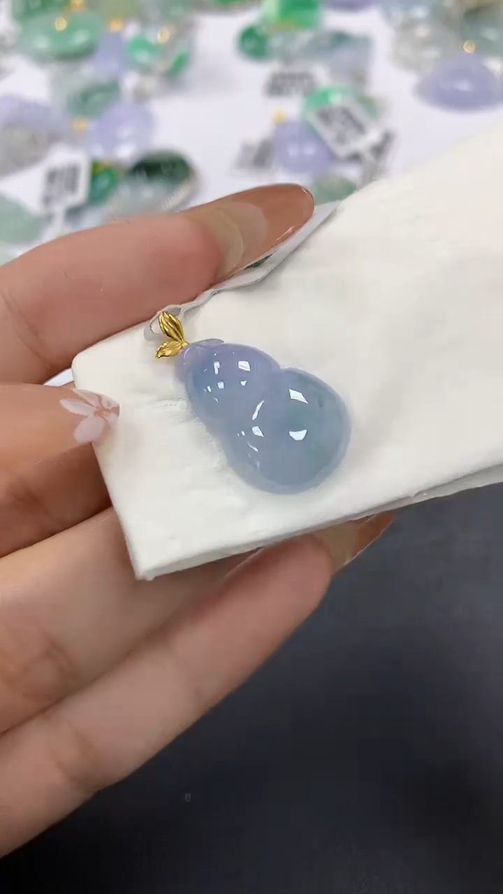 颈饰18K金镶嵌翡翠a货假一赔三支持复检百元上9元证书费自理