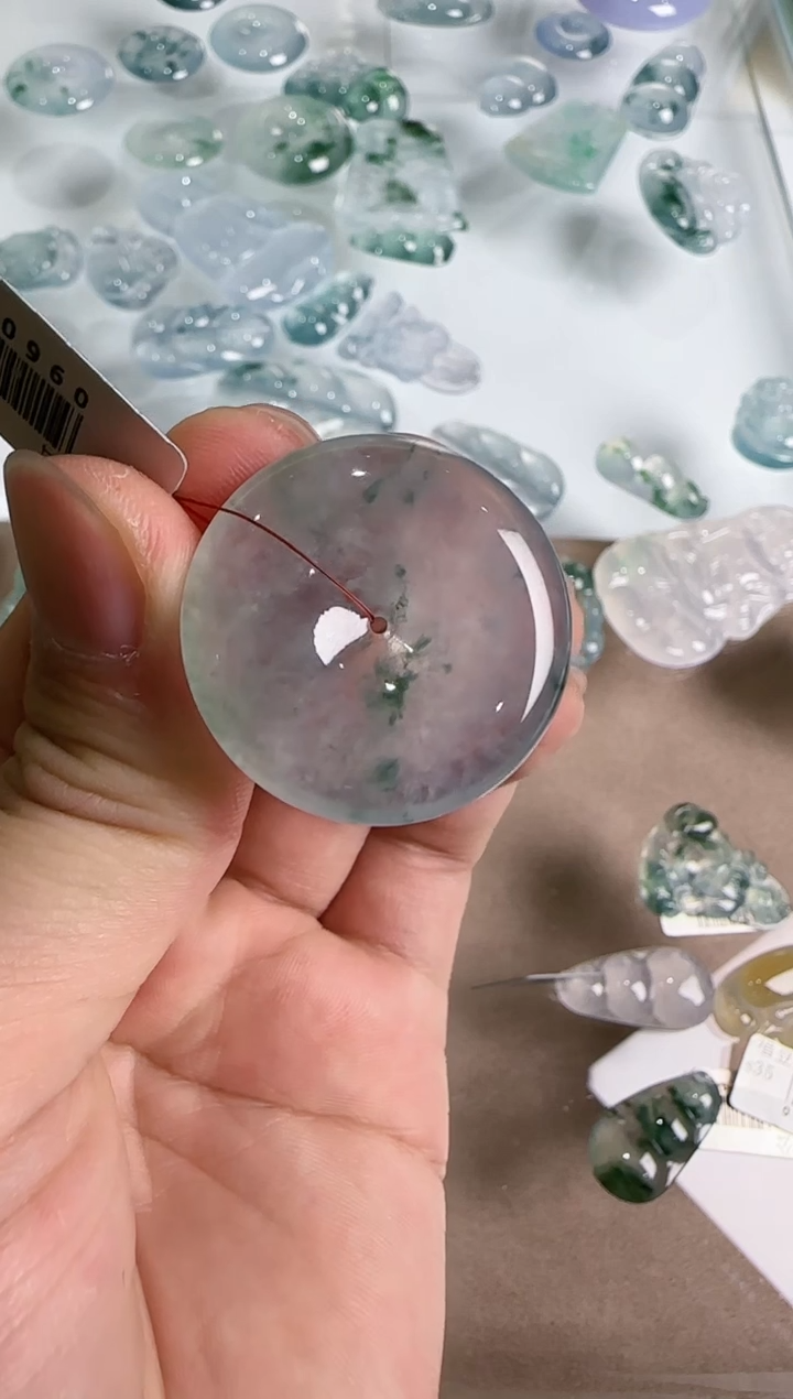 【闪购商品】翡翠吊坠(不含链)未镶嵌..