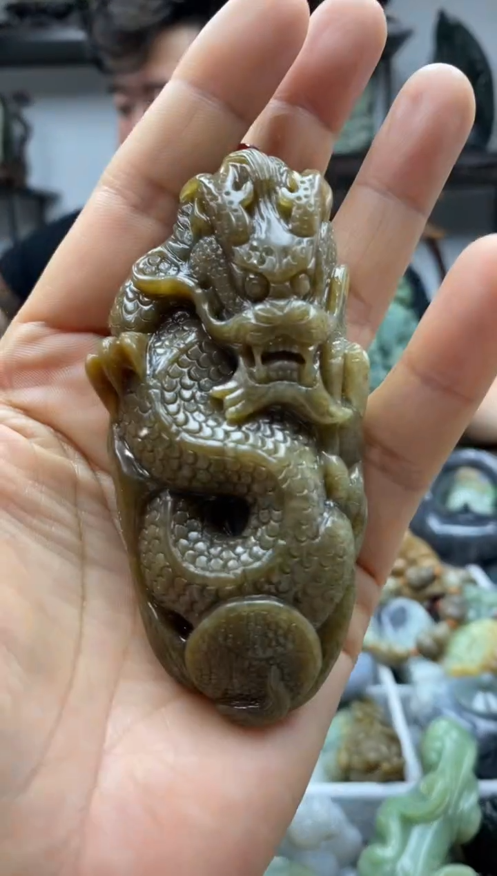 和田玉未镶嵌把件1