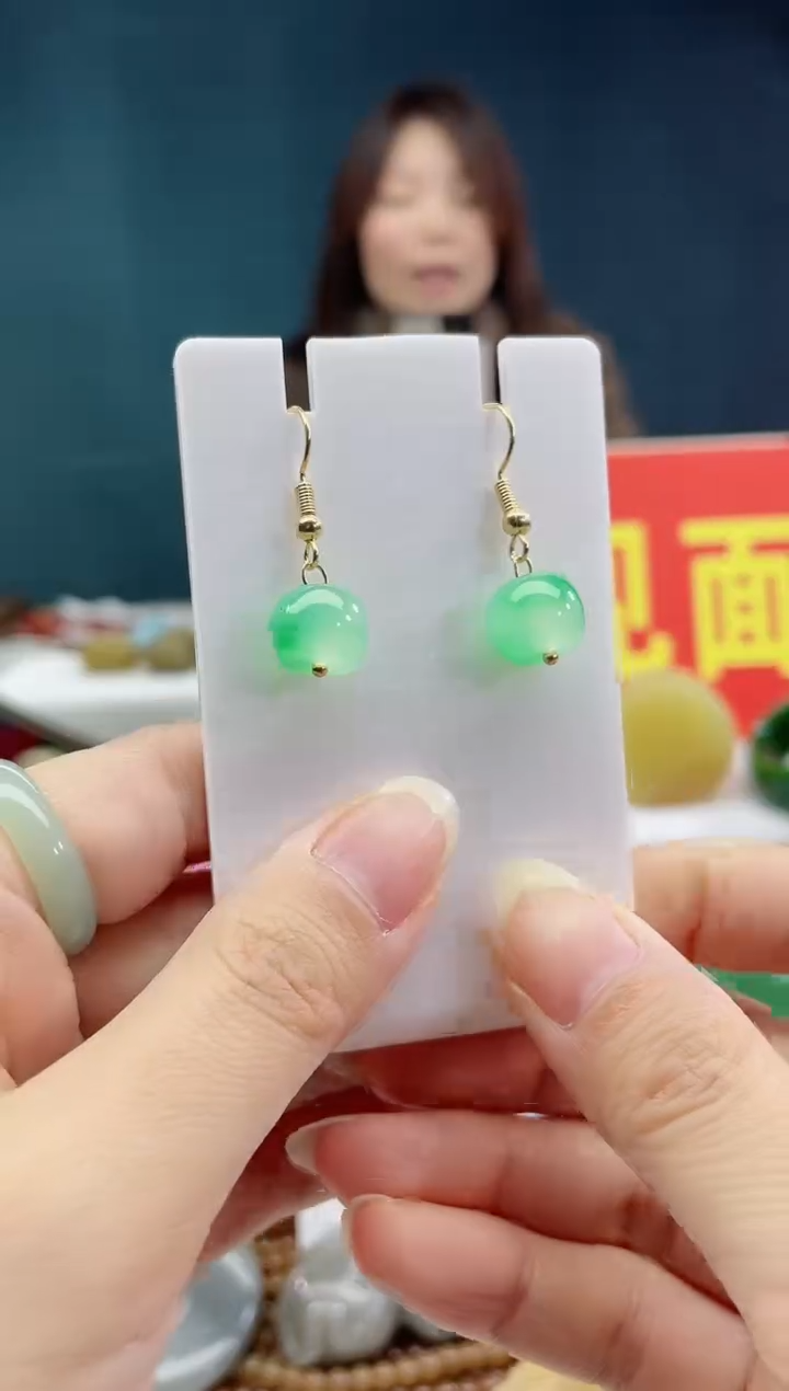 【闪购商品】翡翠耳饰未镶嵌911111111