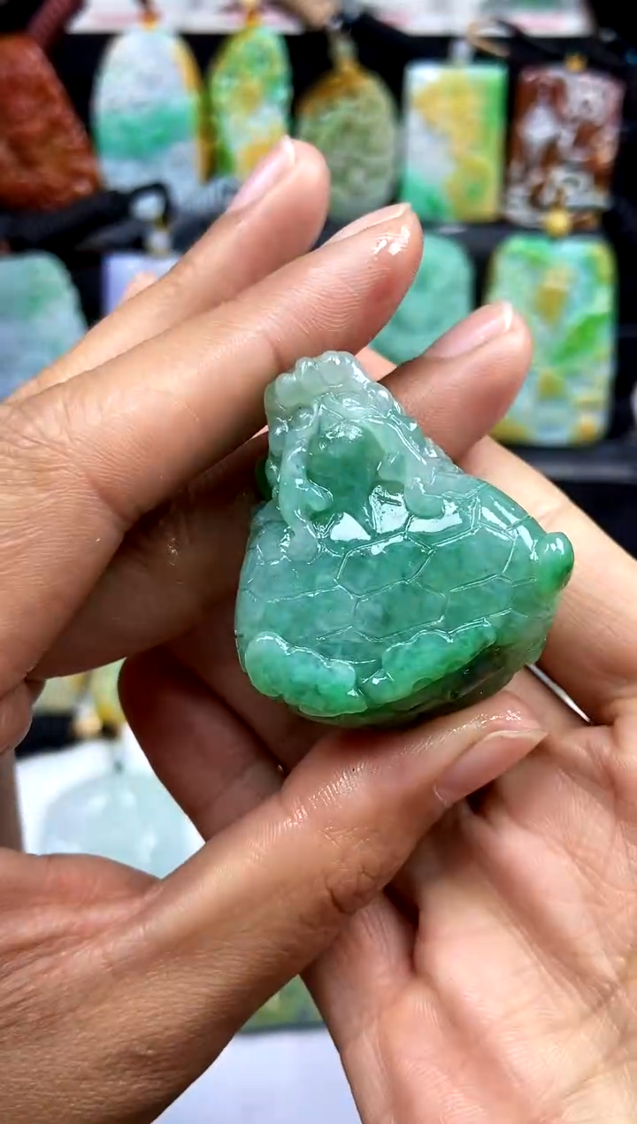 【闪购商品】定制翡翠未镶嵌翡翠A货