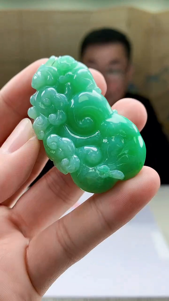 【闪购商品】定制翡翠未镶嵌5152bb-毛货挂件113