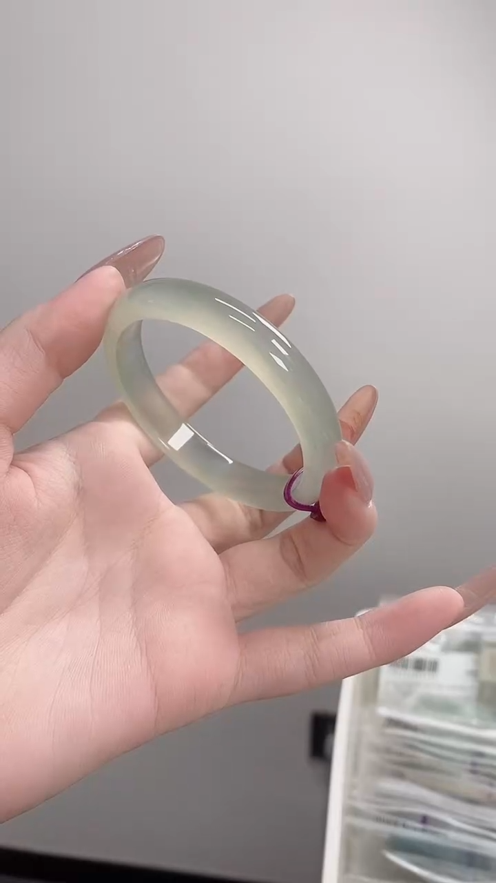 手镯玛瑙/玉髓未镶嵌54正圈