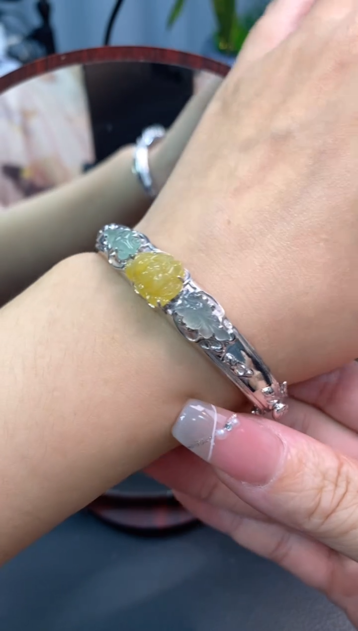 颈饰银S925镶嵌翡翠净货13881