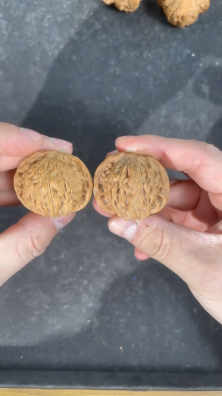 【闪购商品】文玩核桃把件40全品磨盘