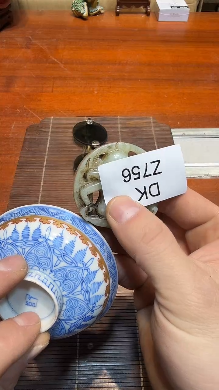 瓷片小***7哈哈哈哈哈756