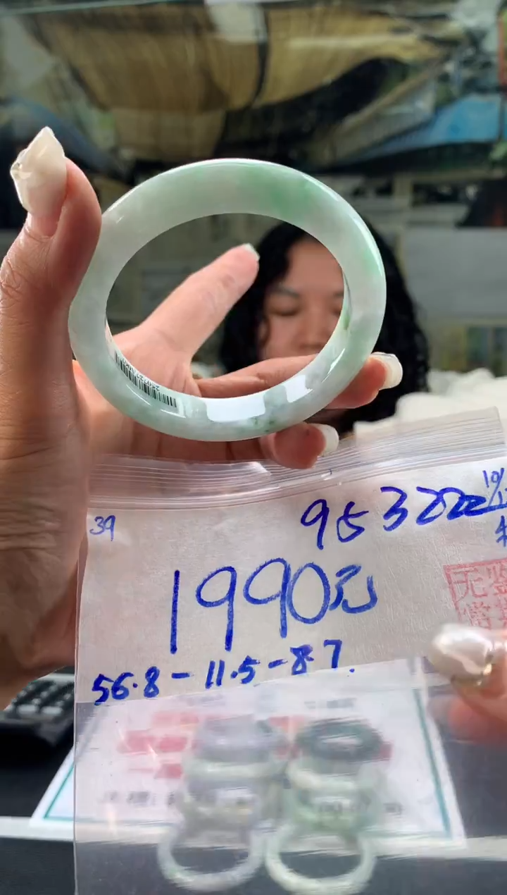 未镶嵌手镯翡翠用****9翡翠手镯 下单联系小耳机#39