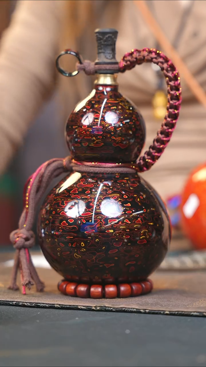 【闪购商品】WQ417漆艺酒葫芦不包手串及旋转底座