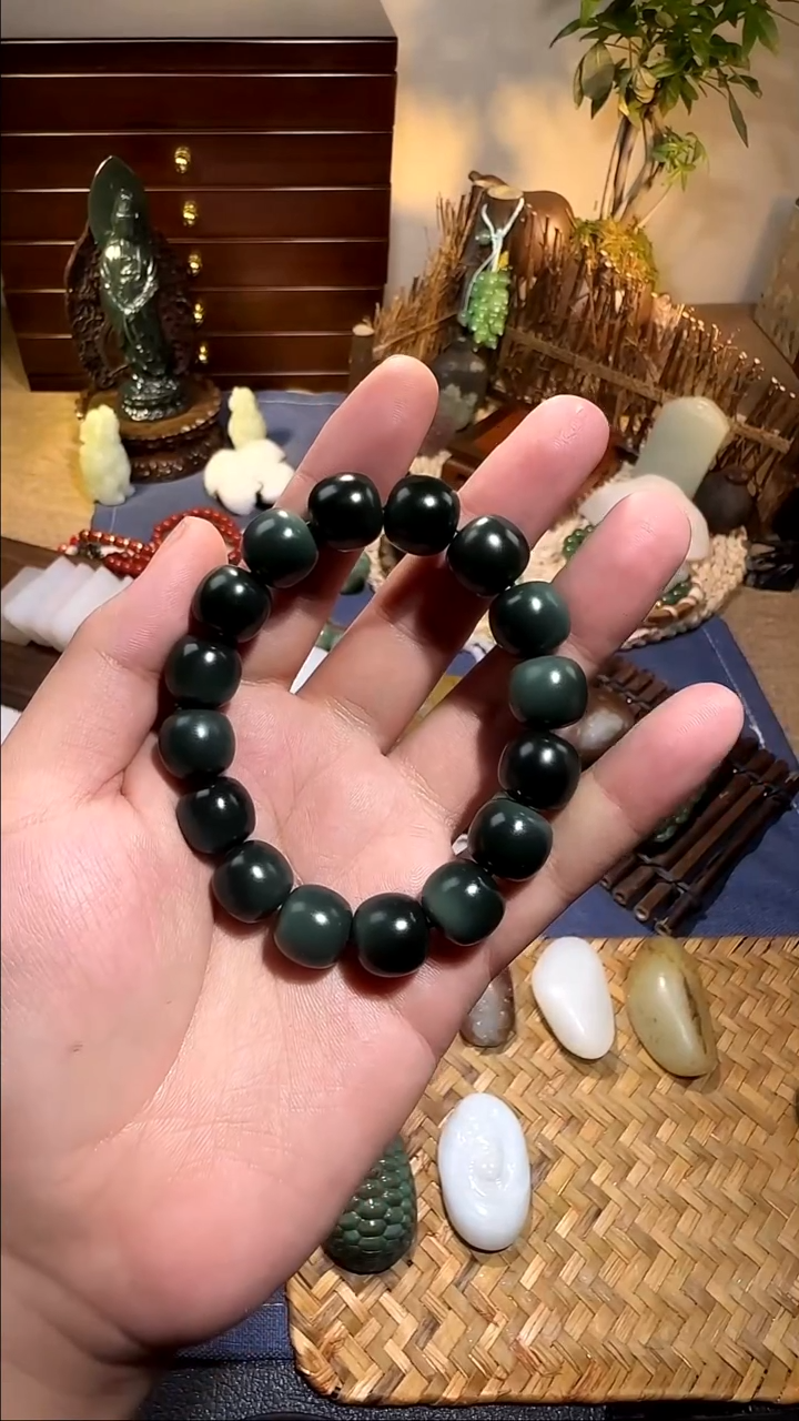 颈饰未镶嵌和田玉欣****31