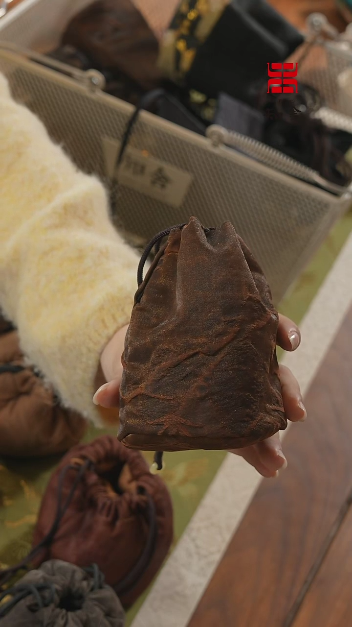 【闪购商品】杯袋·············