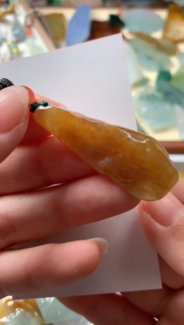 【闪购商品】翡翠颈饰未镶嵌吊坠