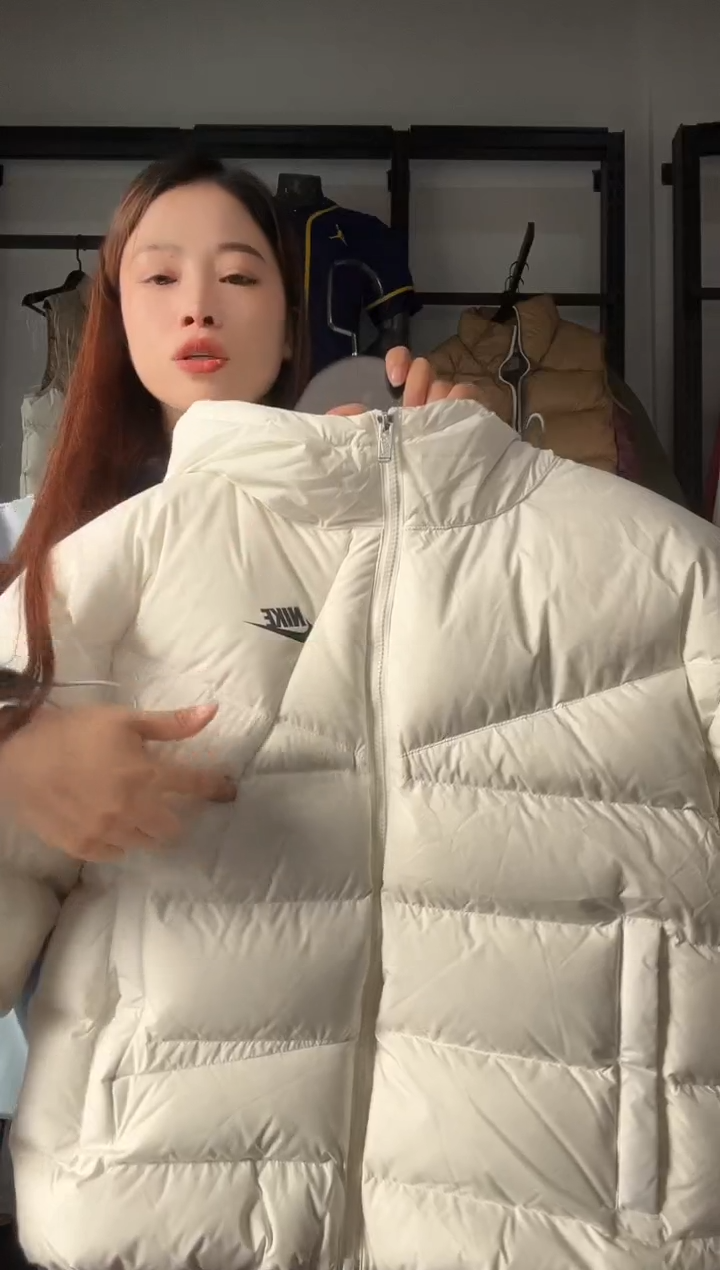 3667闪购编码 Nike/Jordan运动卫衣裤以直播间过款为准 尺码  m