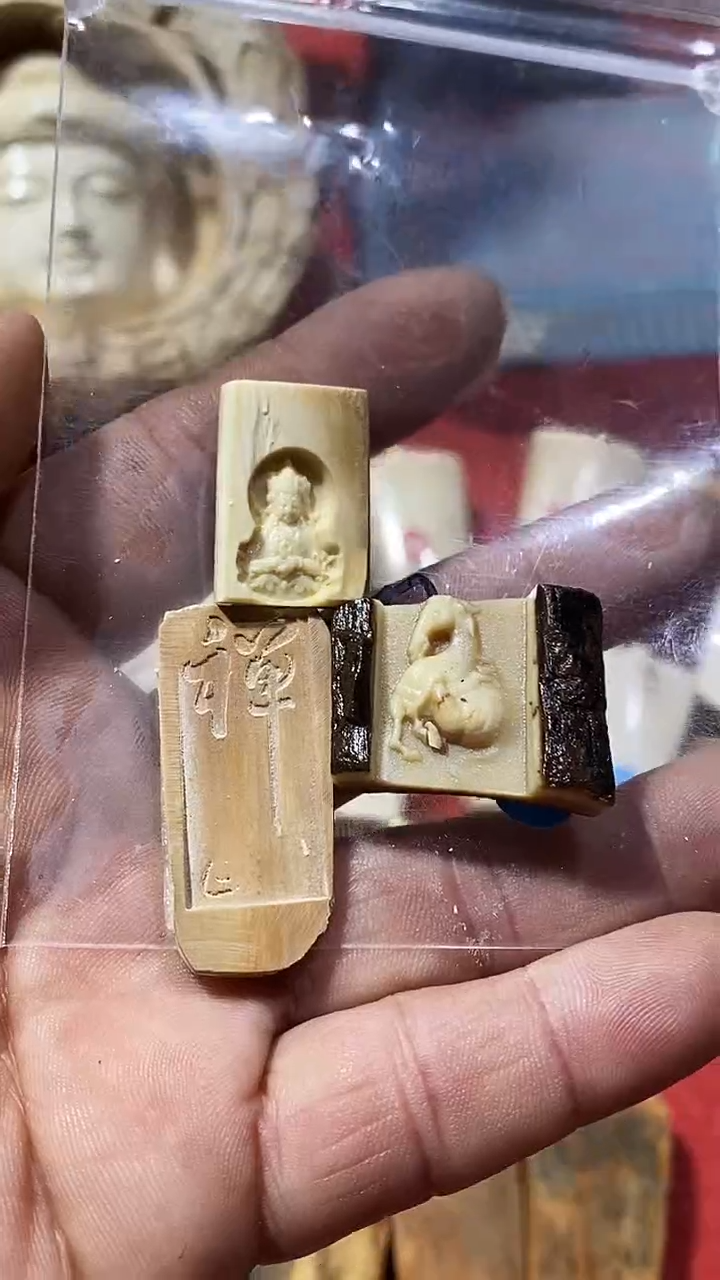 泥塑小把玩件摆件