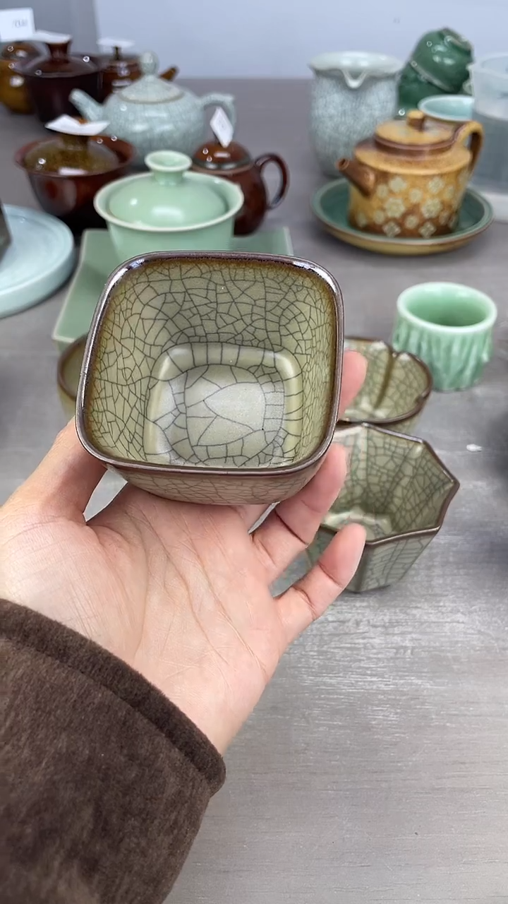 青瓷仓储清仓福利微微暇