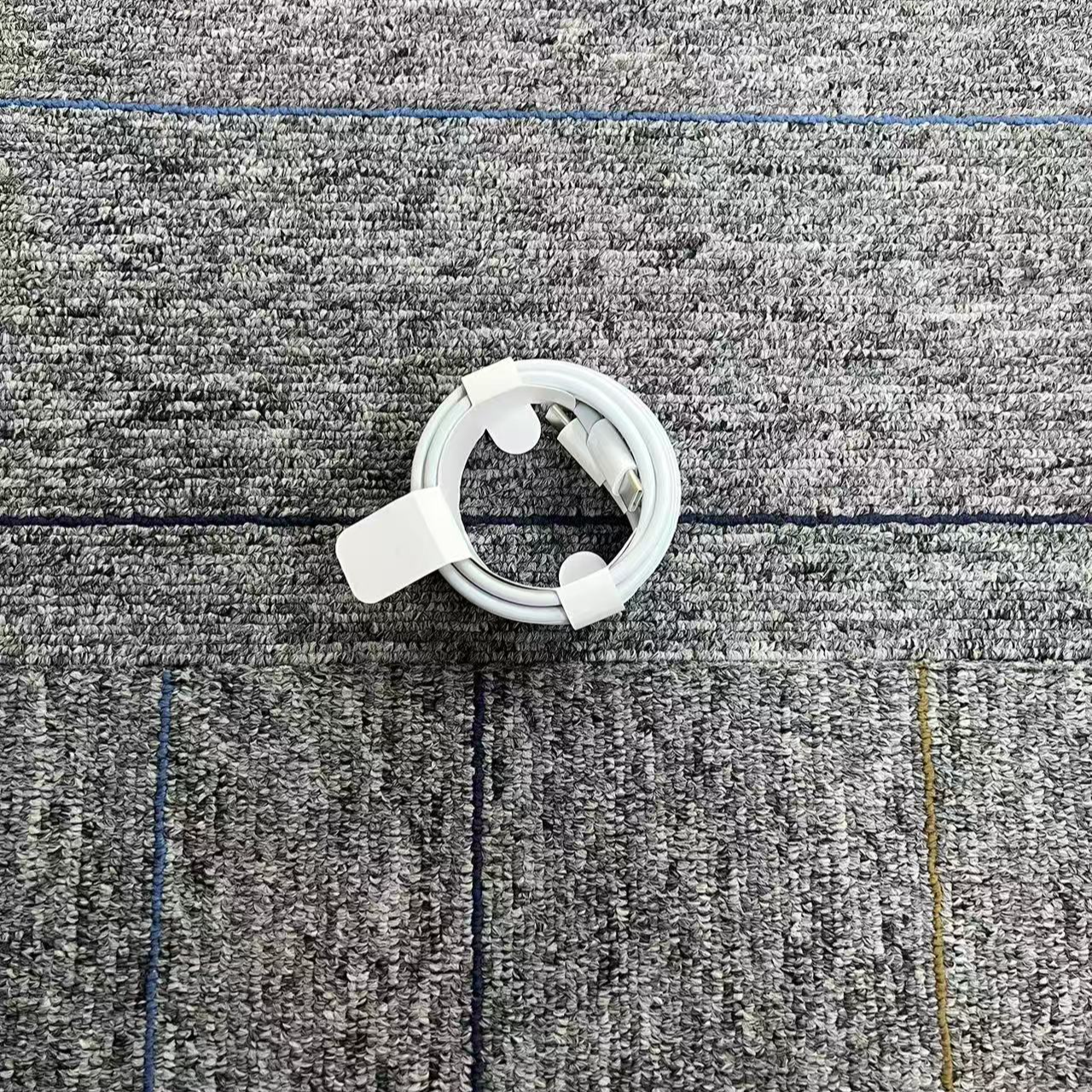 准新品 Apple/苹果 原装数据线C-C充电线手机电脑通用 全新
