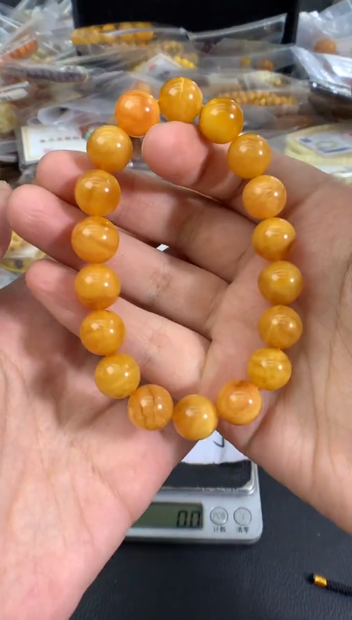 蜜蜡未镶嵌珠宝奇石1