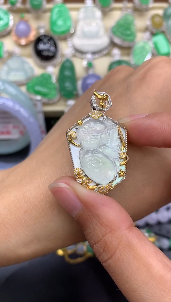 【闪购商品】翡翠颈饰18K金镶嵌381-中国好珍宝