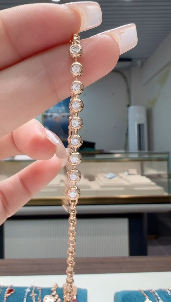 【闪购商品】钻石手链18K金镶嵌钻石泡泡手链K红