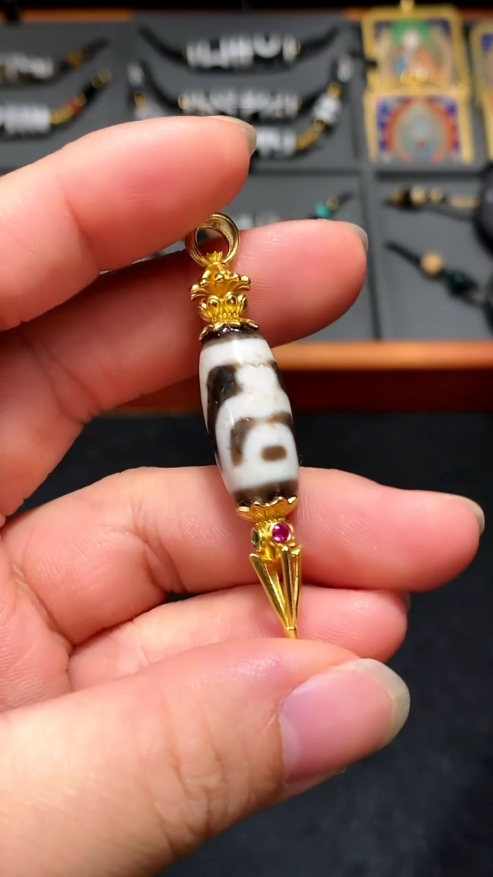 【闪购商品】玛瑙/玉髓吊坠未镶嵌宝瓶镶嵌