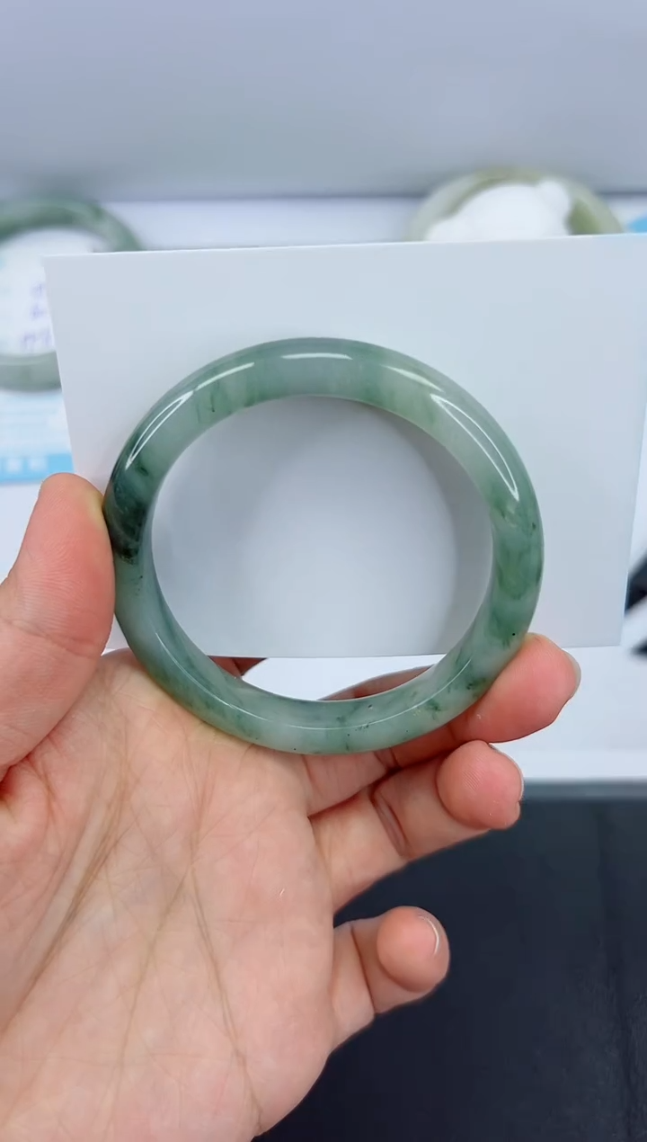 【闪购商品】石英质玉手镯未镶嵌592-57.1