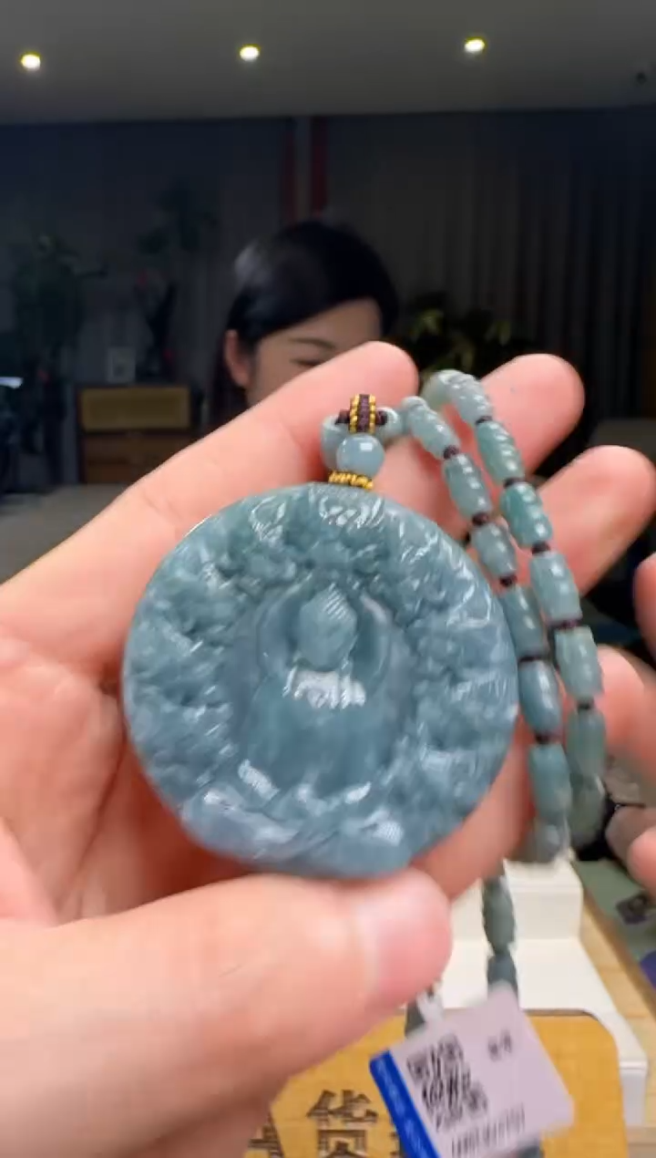 【闪购商品】翡翠吊坠(赠链)未镶嵌多样性发一DY@@60B7J03757