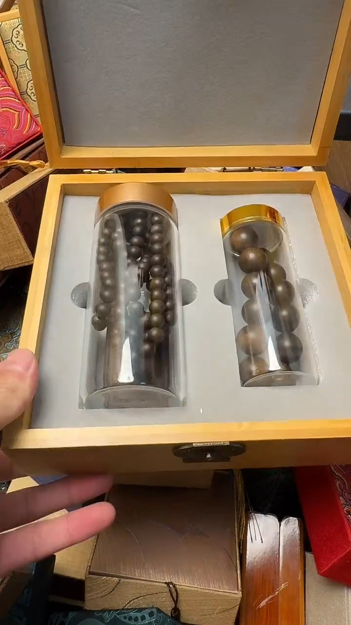 【闪购商品】沉香摆件————————