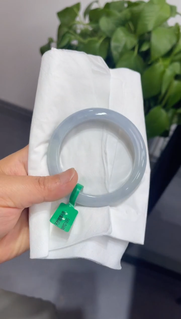 翡翠未镶嵌手镯00009033