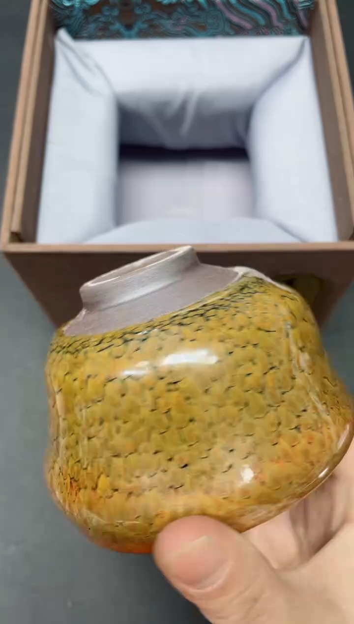 【闪购商品】茶盏165带礼盒          