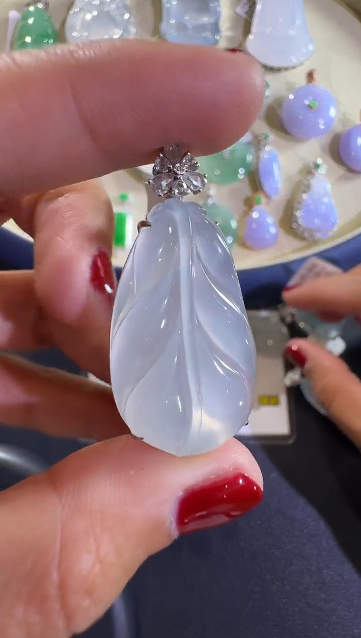 吊坠(不含链)18K金镶嵌翡翠【源头工厂】钻石镶嵌