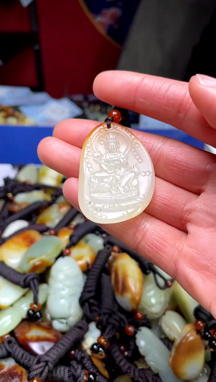 【闪购商品】和田玉颈饰未镶嵌1