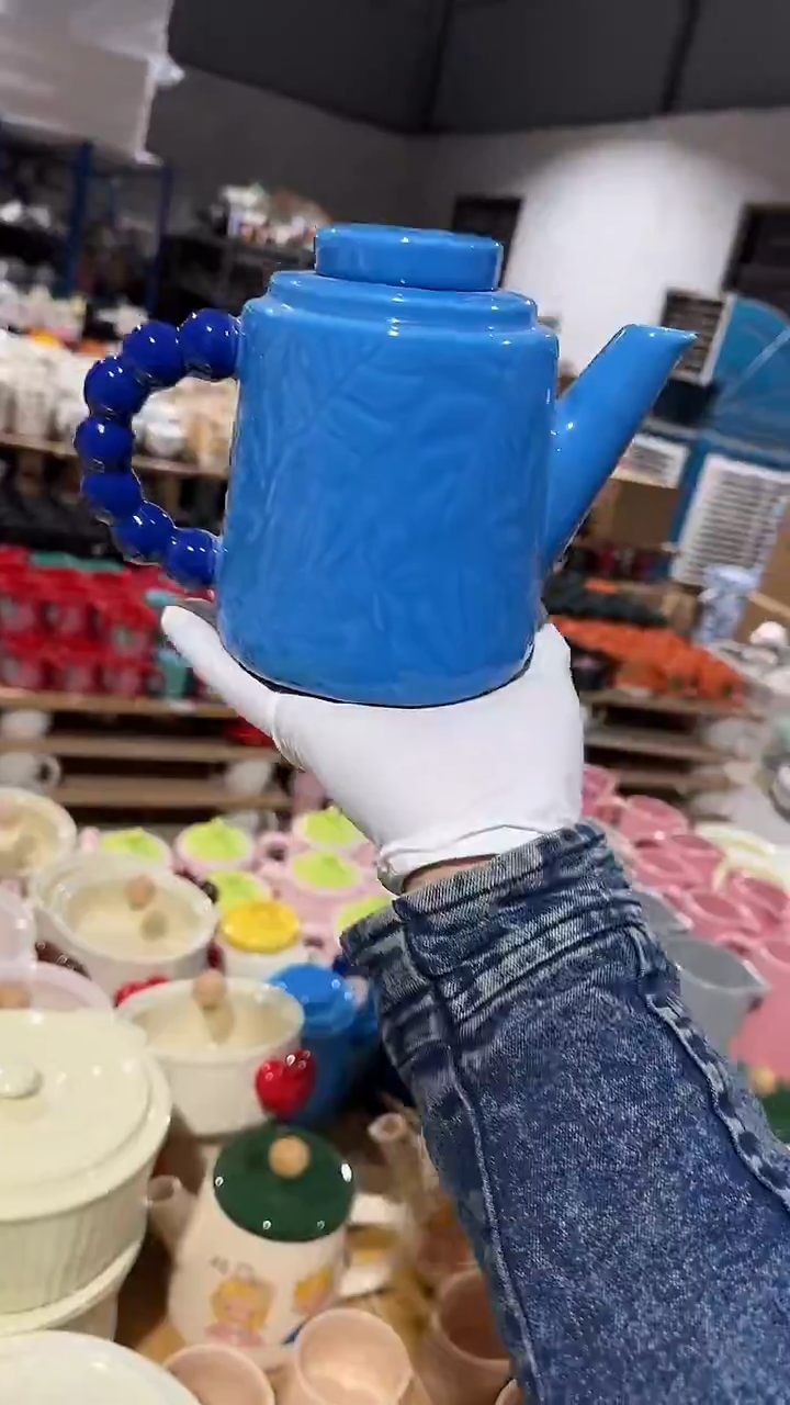 陶瓷珠点茶壶微瑕 凑满20元包邮
