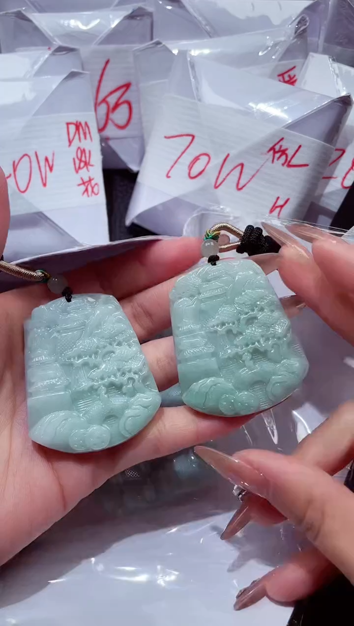 颈饰未镶嵌翡翠19多样性发其一