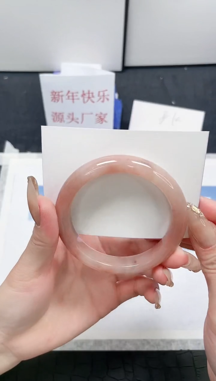 【闪购商品】石英质玉手镯未镶嵌Y118-58.5